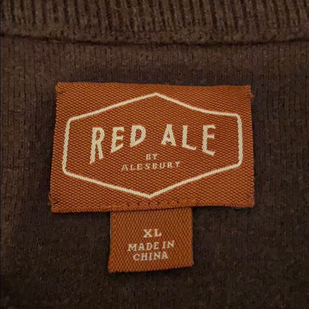 Red Ale By Alesbury V-Neck Sweater